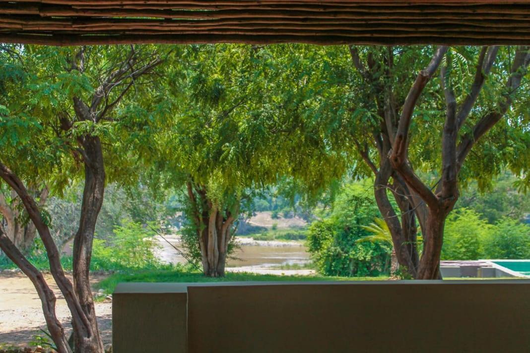 Three Bridges B&B โฮดสปรูท ภายนอก รูปภาพ